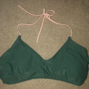 COLLEGE CLOSET CLEANOUT! Bikini Top!